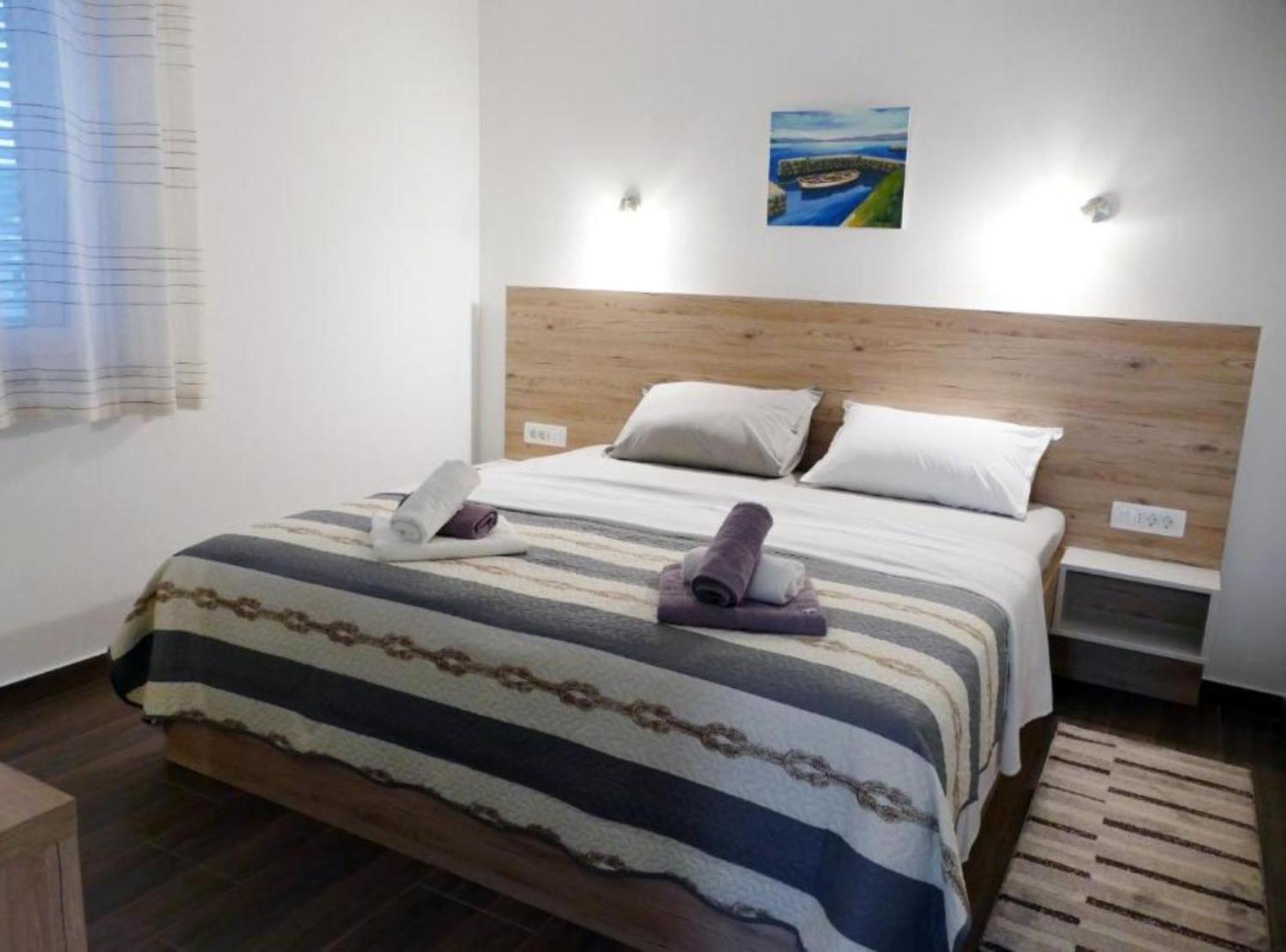 Apartmani Sabbioso โลปาร์ ภายนอก รูปภาพ