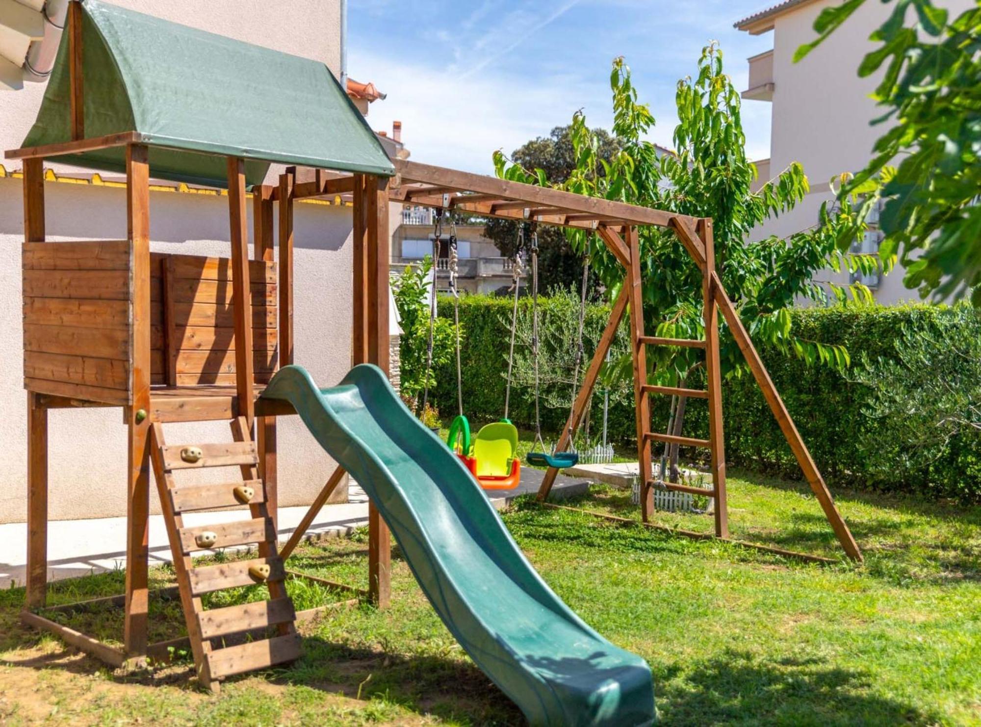 Apartmani Sabbioso โลปาร์ ภายนอก รูปภาพ