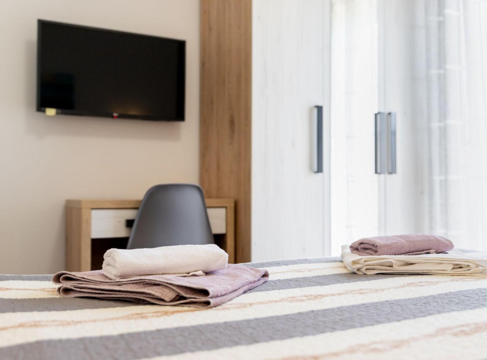 Apartmani Sabbioso โลปาร์ ห้อง รูปภาพ