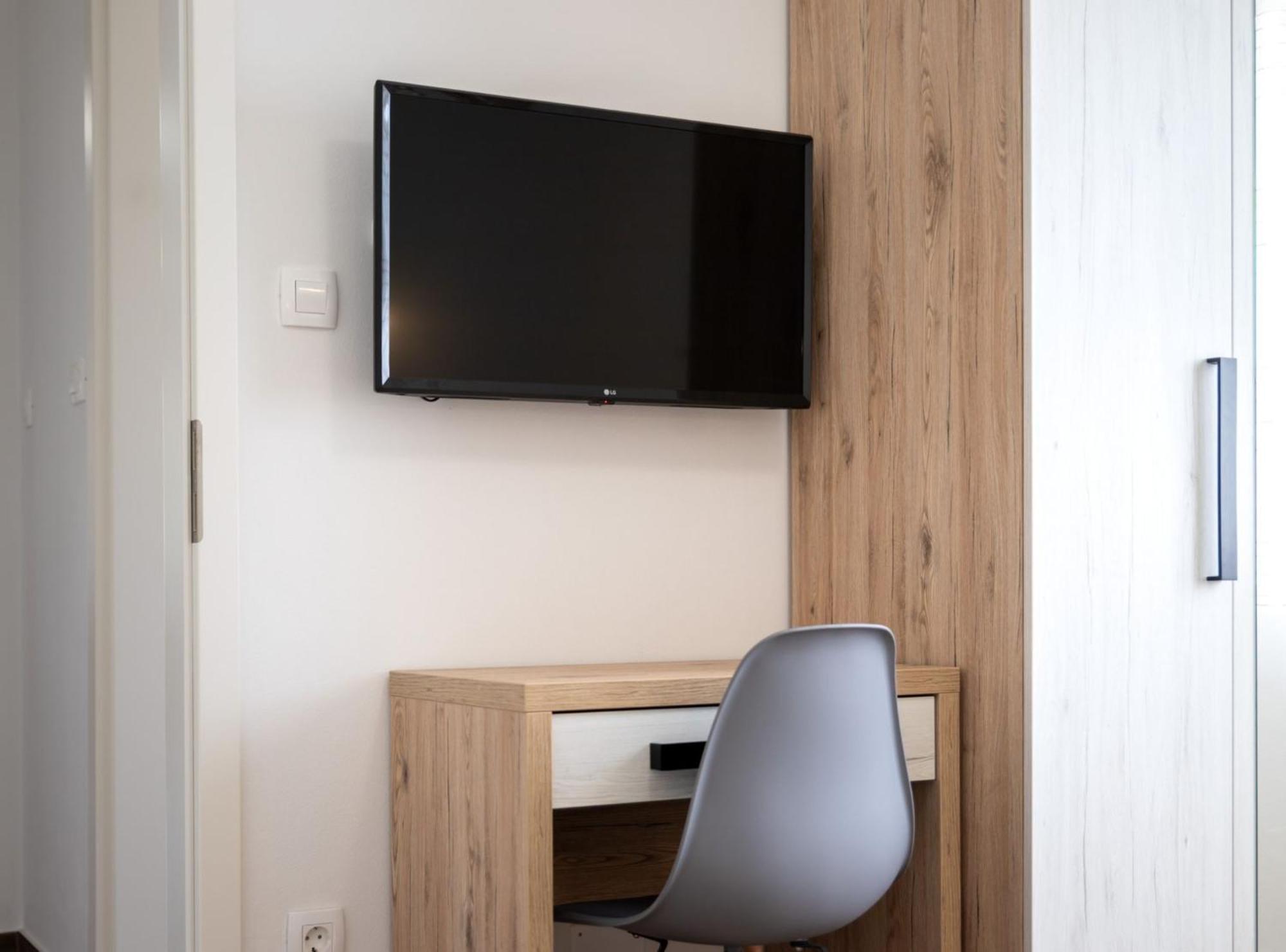 Apartmani Sabbioso โลปาร์ ภายนอก รูปภาพ