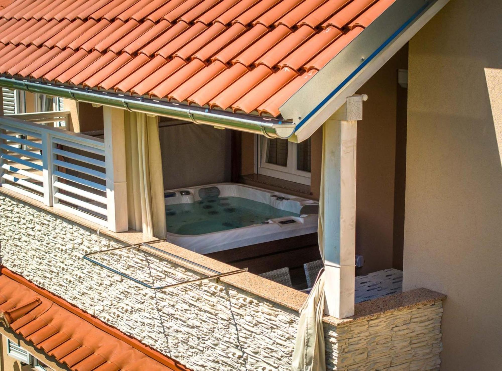 Apartmani Sabbioso โลปาร์ ภายนอก รูปภาพ