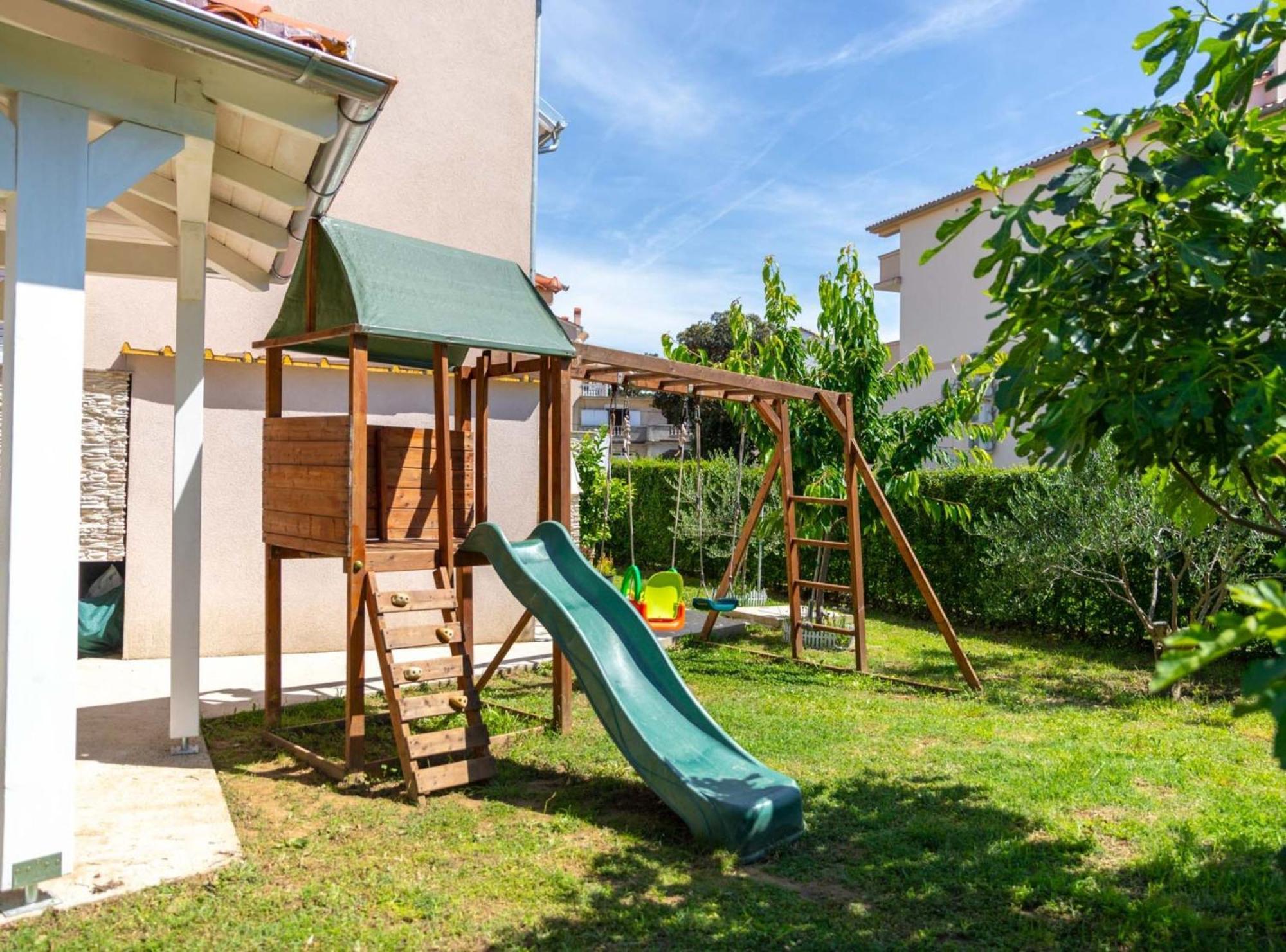 Apartmani Sabbioso โลปาร์ ภายนอก รูปภาพ