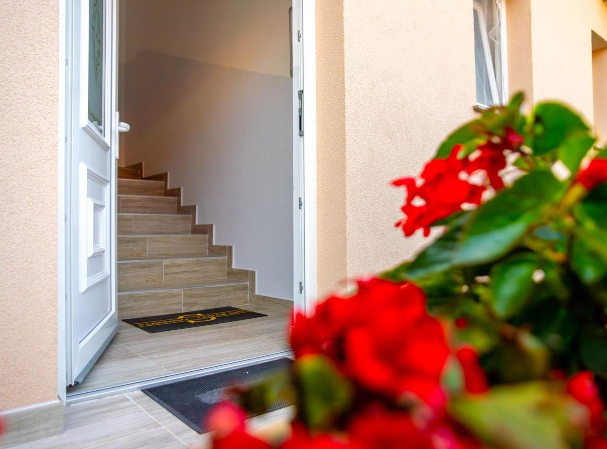 Apartmani Sabbioso โลปาร์ ภายนอก รูปภาพ
